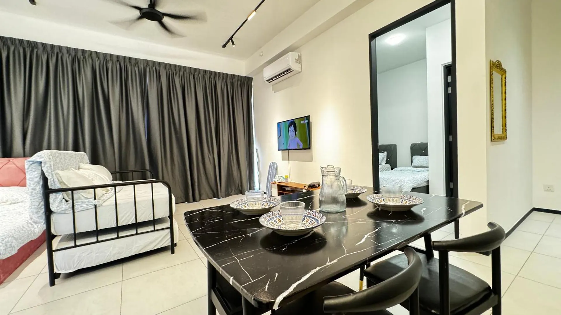 View Of Whole Georgetown Sea&City View 3Br-12Pax Jelutong